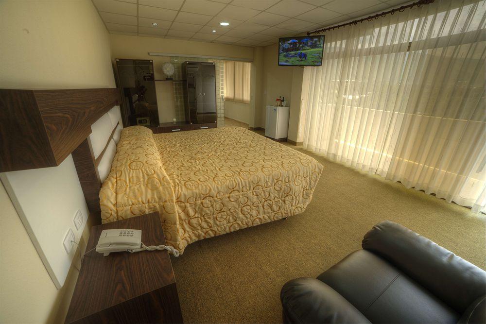 Hotel Regina Cochabamba Exteriér fotografie